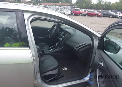 2013 Ford Focus Titanium from USA, damaged, VIN 1FADP3J25DL384141